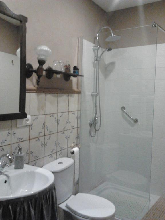 Hostal Los Aromas Villena Zewnętrze zdjęcie