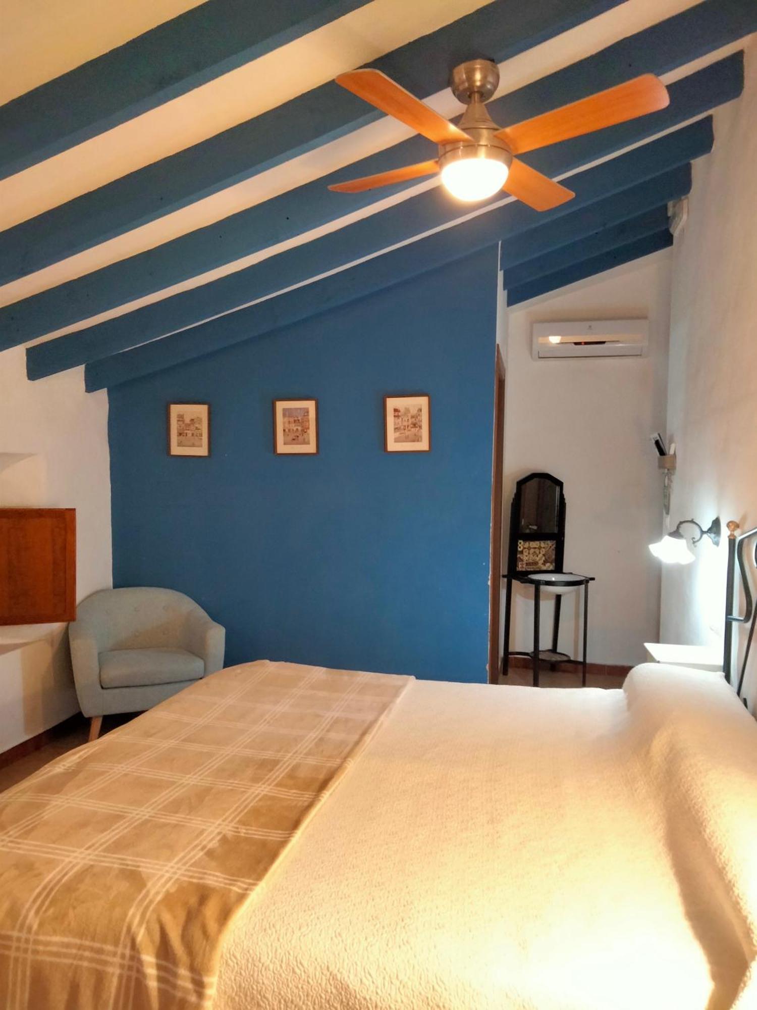 Hostal Los Aromas Villena Zewnętrze zdjęcie