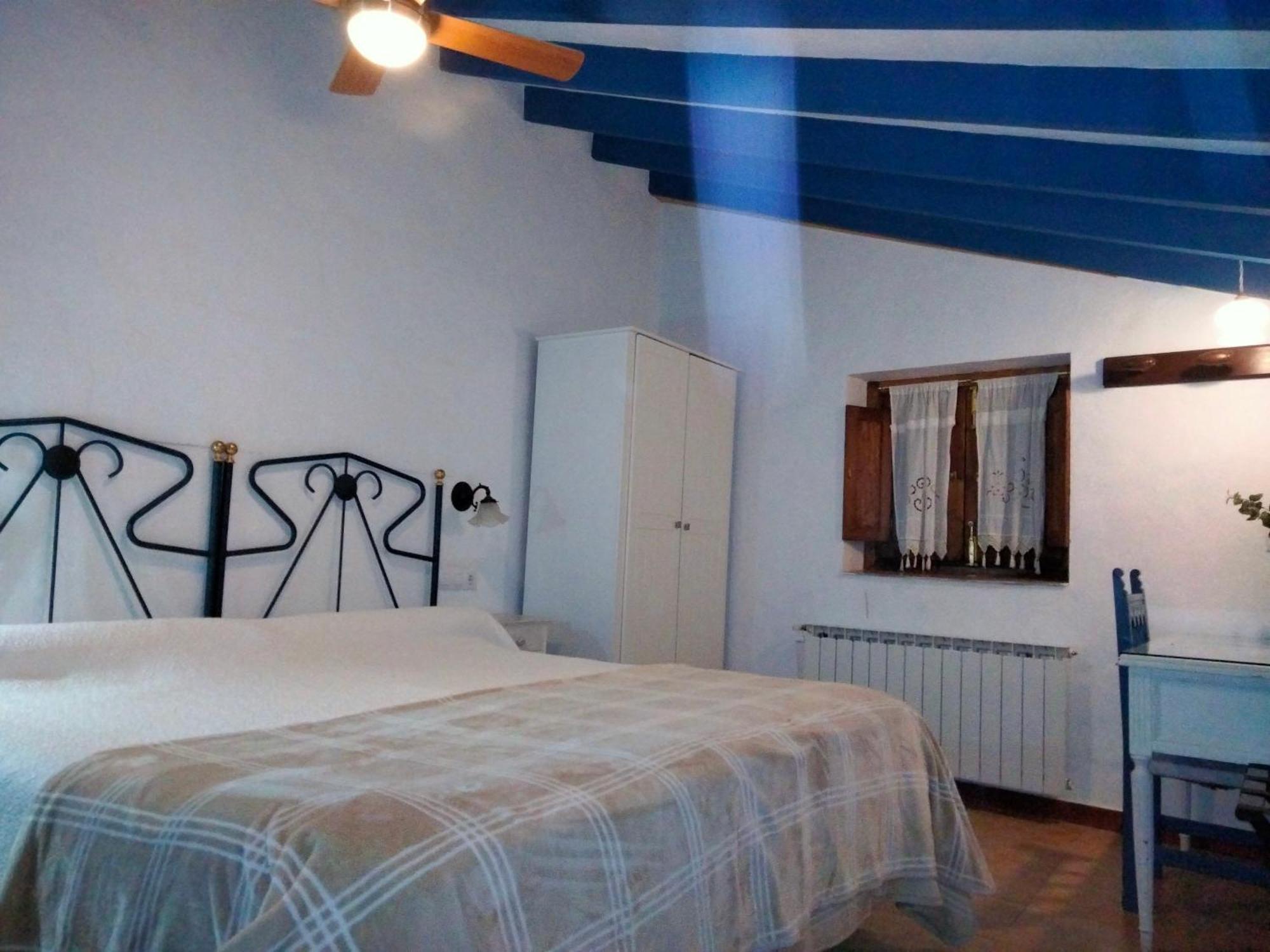 Hostal Los Aromas Villena Zewnętrze zdjęcie