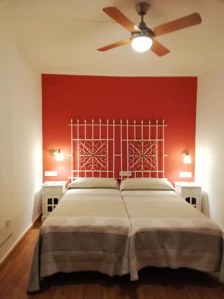 Hostal Los Aromas Villena Zewnętrze zdjęcie