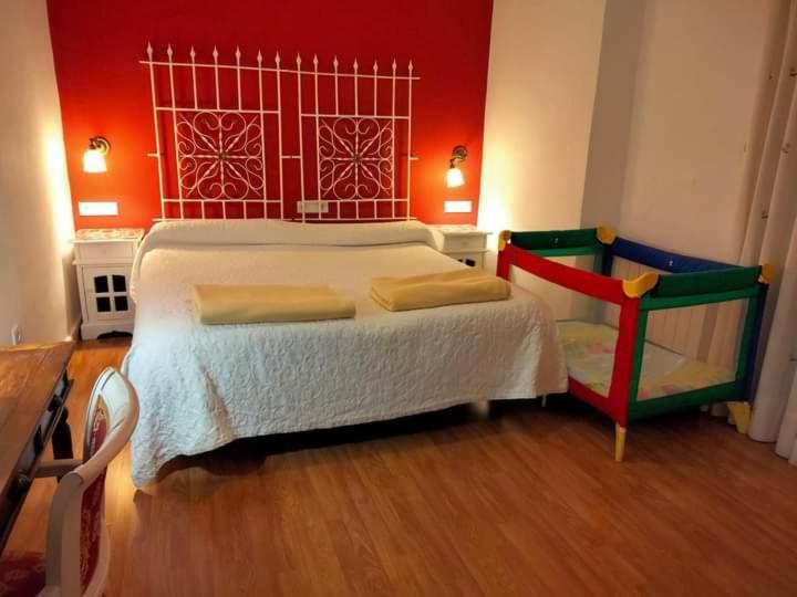 Hostal Los Aromas Villena Zewnętrze zdjęcie